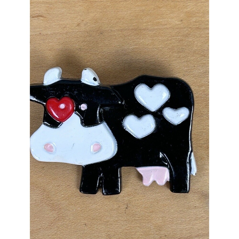 VTG Hallmark lapel pin Cow Red heart 1989 Valentine's Day